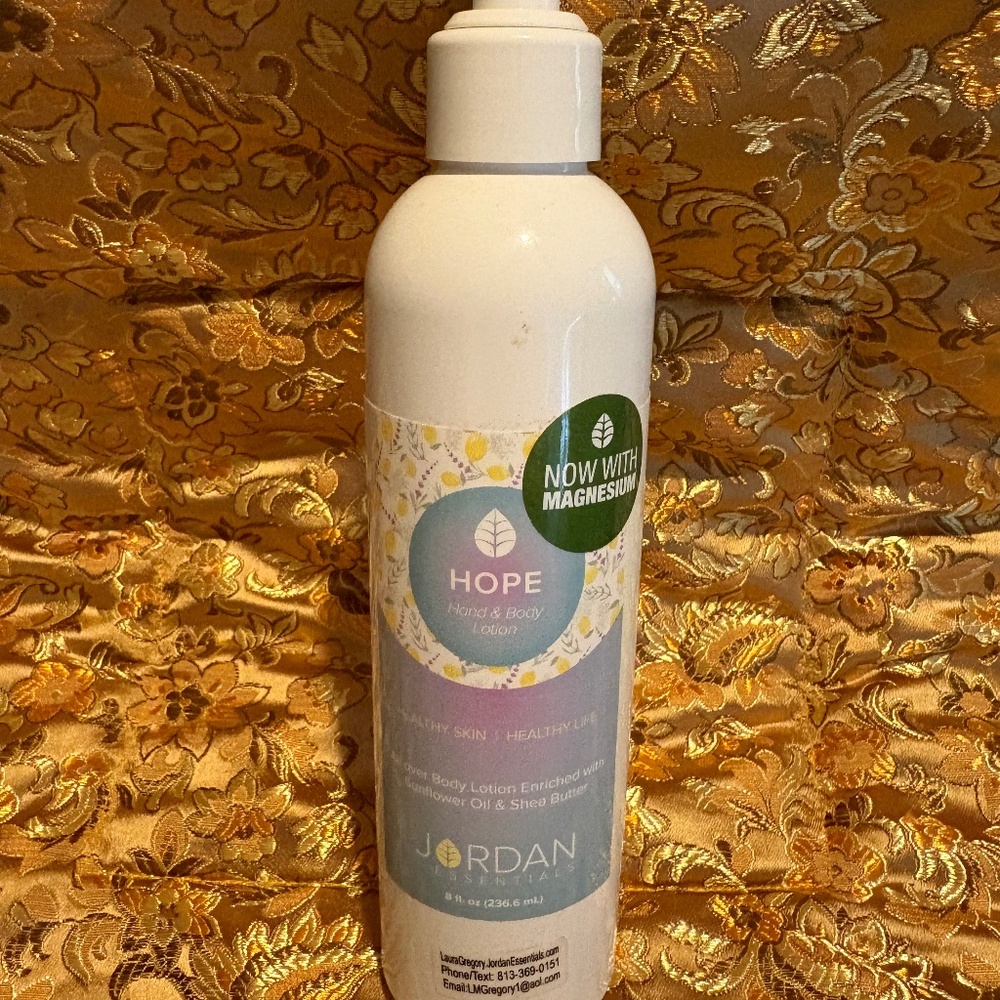 Magnesium Lotion 8 oz Hope  - Jordan Essentials